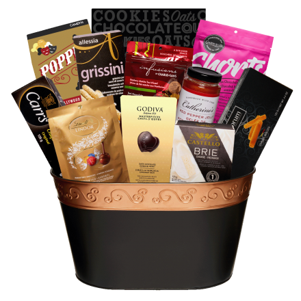 A gift basket sure to please any recipient -- with a combo of sweet and savoury snacks all packed into a black tin with a copper rim, this mixture is sure to do the trick on any occasion.